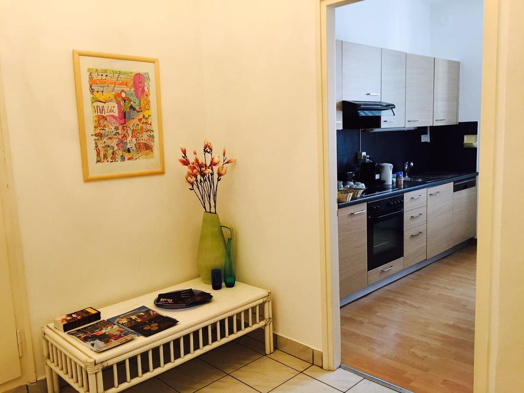 Bottega Del Vino Guesthouse 로카르노 외부 사진