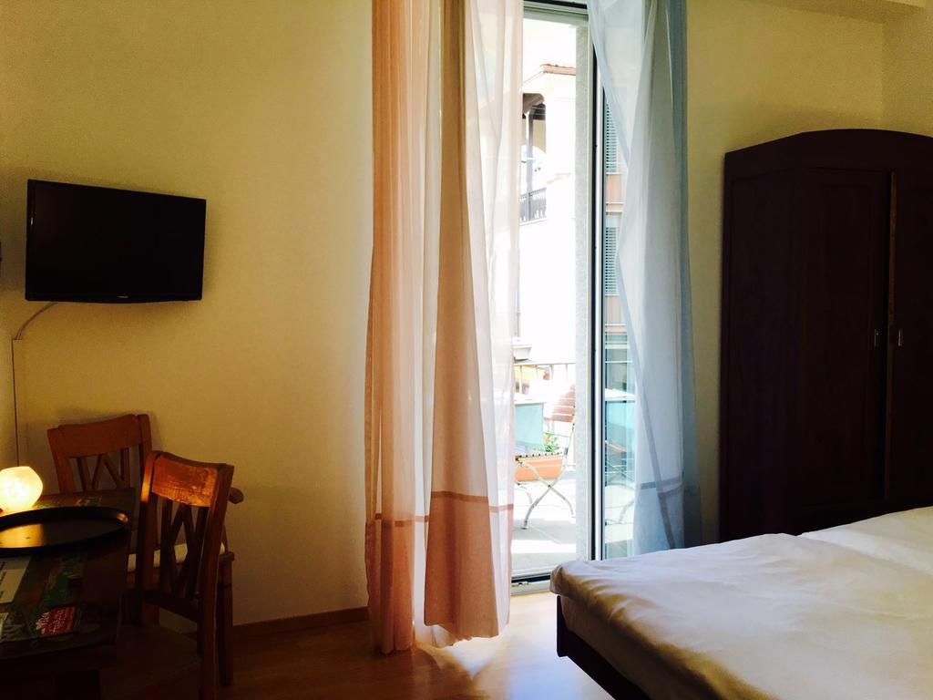 Bottega Del Vino Guesthouse 로카르노 외부 사진