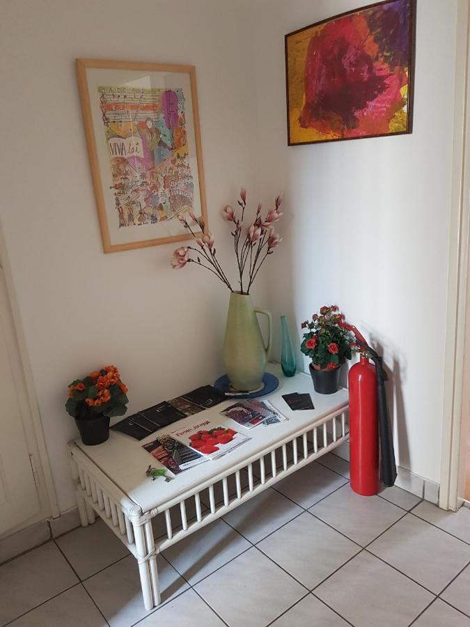 Bottega Del Vino Guesthouse 로카르노 외부 사진